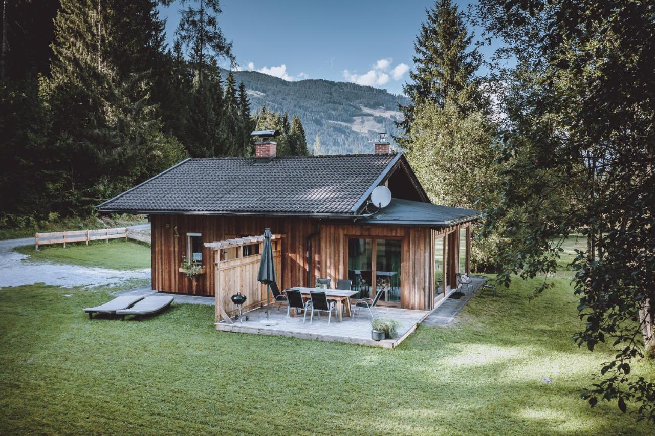 Die Laerchen-Lodge Maishofen Exterior foto
